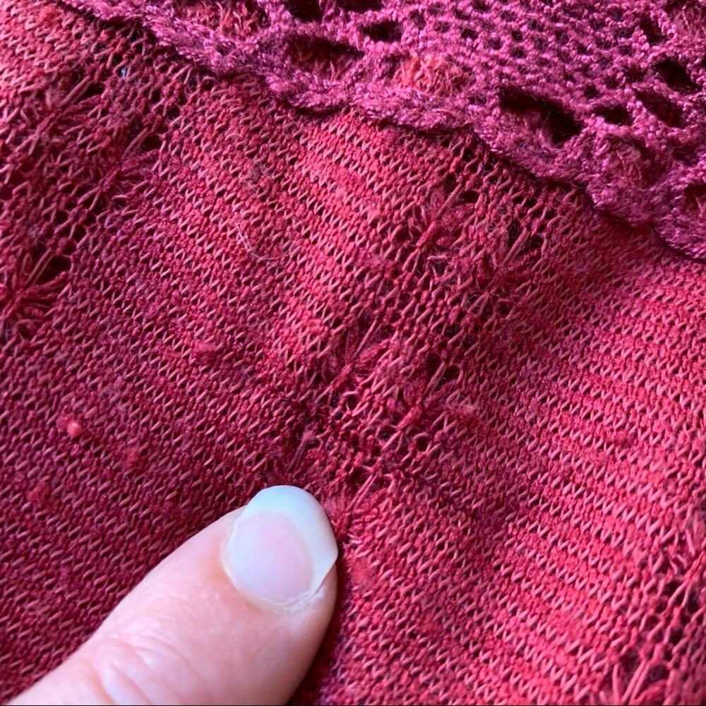 Free People maroon red lace shoulder knit top size Extra Small XS - Picture 9 of 13